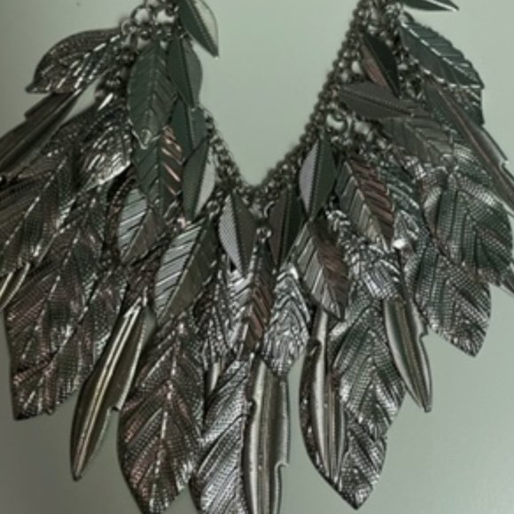 Layered Leaf Necklace - Picture 2 of 2
